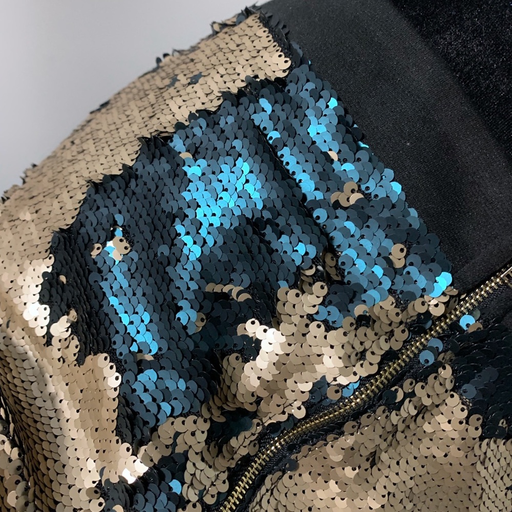 NWOT reverse sequin pencil skirt -L